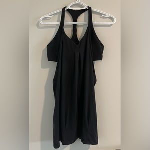 ⭐️3 for $20⭐️ Lululemon 🇨🇦 Black Tank with Bra